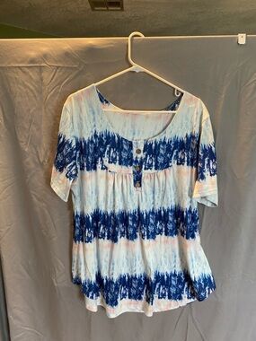 SHEIN Blue, White & Pink Tie-Dye Scoop Neck Button Front Top